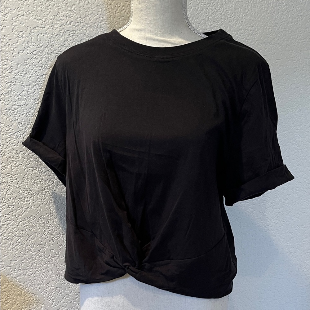 NWOT Fabletics Black Shirt Size XL